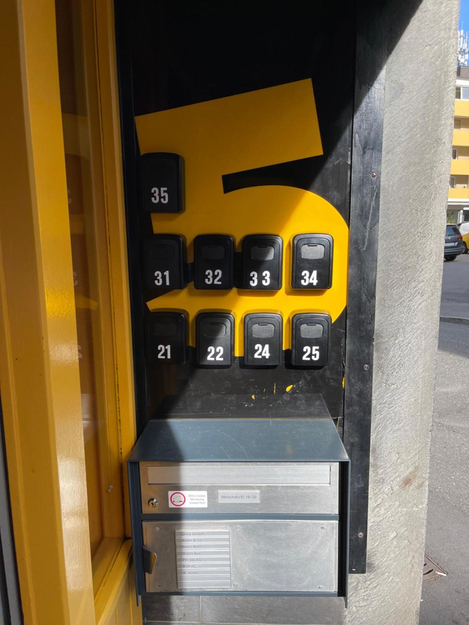 Haus Zum Ruetli Apartman Chur Kültér fotó
