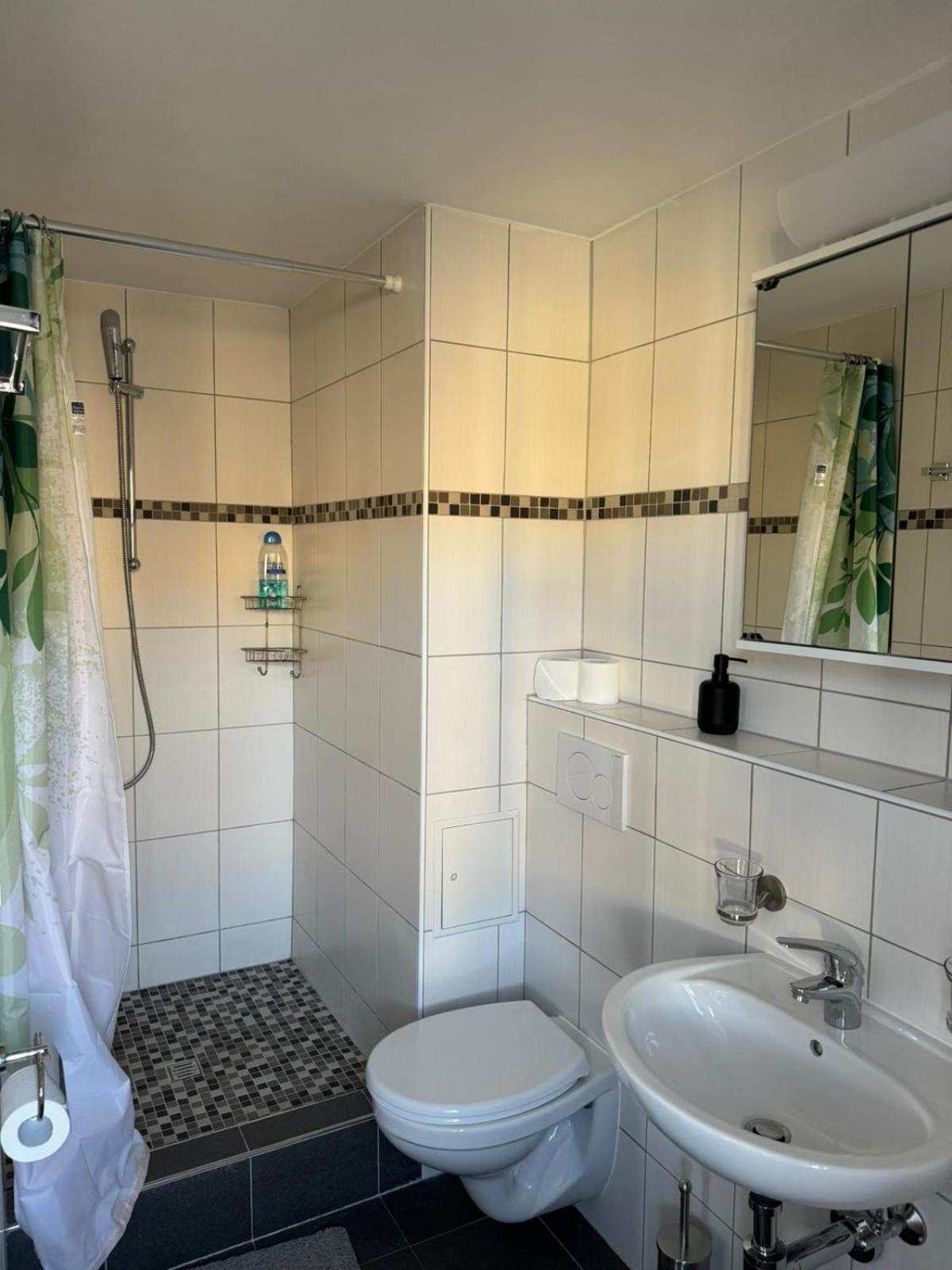 Haus Zum Ruetli Apartman Chur Szoba fotó