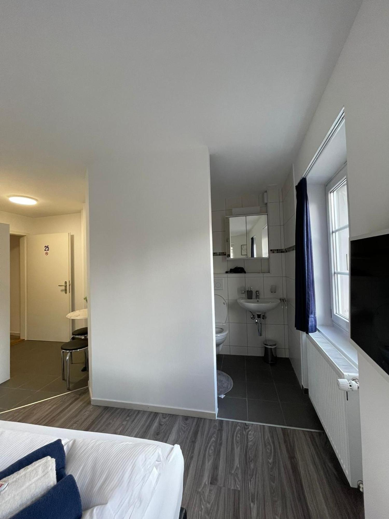 Haus Zum Ruetli Apartman Chur Kültér fotó