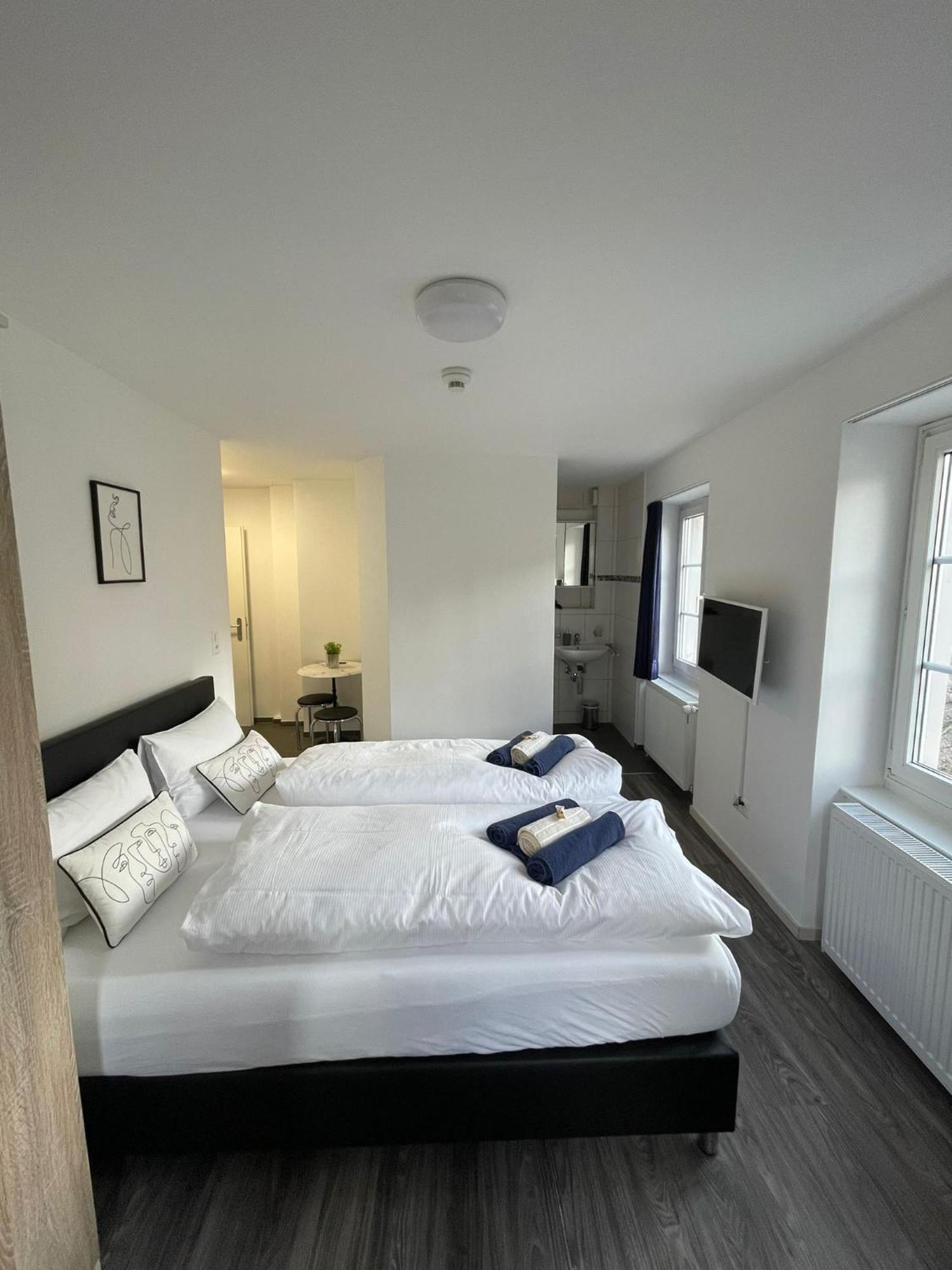 Haus Zum Ruetli Apartman Chur Kültér fotó